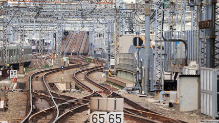 複雑な電車の線路(東京駅)