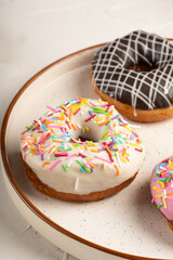 White donut