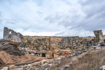 Fototapeta premium The scenic views from Aizanoi which was a Phrygian city in surviving remains from the period include a well-preserved Temple of Zeus, a combined theatre-stadium complex in Kütahya