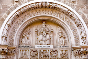 Obraz premium Tympanum of Santa Maria of the angels chuch, Bari, Italy