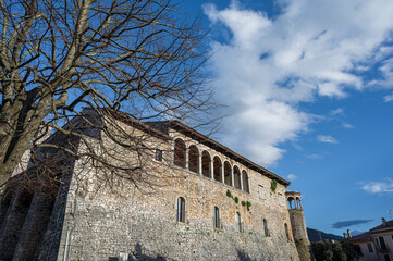 Macchia d'Isernia. Baronial castle D'Alena