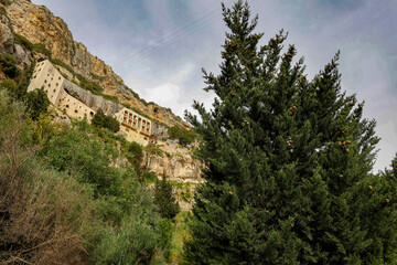 Fototapeta premium Our Lady of Hamatoura orthodox monastery, Kannoubine Valley, Lebanon