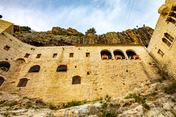 Fototapeta premium Our Lady of Hamatoura orthodox monastery, Kannoubine Valley, Lebanon
