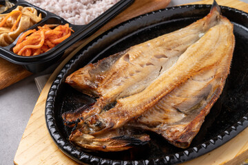 Fish, grilled mackerel, Im Yeonsoo, direct fire, webfoot octopus, mackerel, seafood, side dishes,