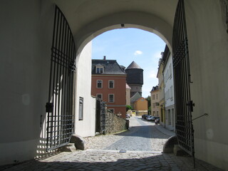 Tor am Pulverturm mit Wasserturm in Bautzen © Falko Göthel