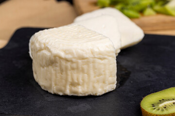making milk curd from whole milk