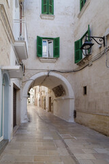 Fototapeta na wymiar Monopoli street, Apulia, Southern Italy