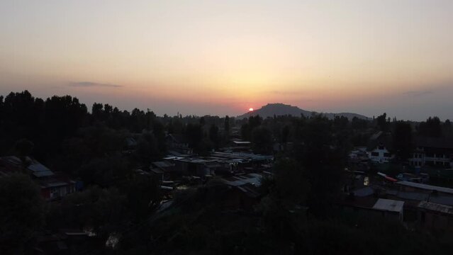 sunset in the dal lake srinagar