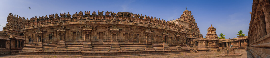 Fototapeta premium Panoramic view - Shri Airavatesvara Temple is a Hindu temple located in Dharasuram, Kumbakonam, Tamil Nadu. It was built by Chola emperor Rajaraja-2. It is a UNESCO World Heritage Site.