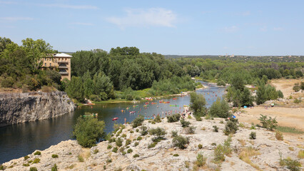 Fototapeta na wymiar Río Gard, Francia