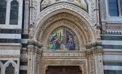 Fototapeta na wymiar Catedral de Santa María de la Flor o Catedral de Santa María del Fiore, Florencia, Italia