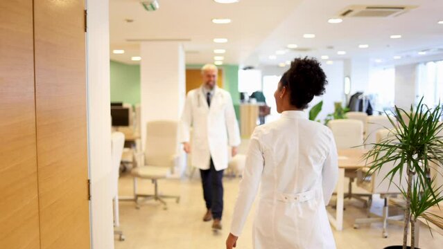 Colleagues meeting at the hospital dinning room