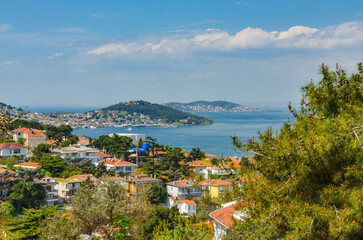 Naklejka premium Adalar and Princes' islands scenic view from Buyukada 