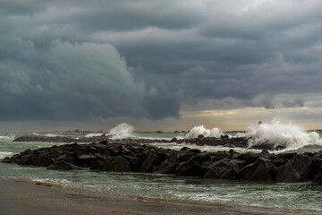 Jour de tempête au bord de mer