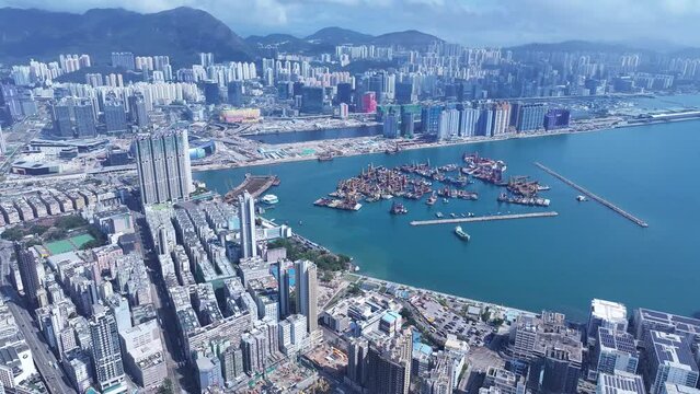 Commercial residential land property construction infrastructure development project in Kai Tak Stadium Sports Park Cruise Terminal in Hong Kong , Kwun Tong Sung Wong Toi Kowloon Bay