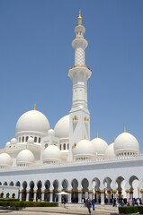 Fototapeta na wymiar Mezquita Sheikh Zayed en Abu Dhabi, Emiratos Árabes Unidos