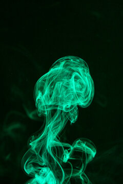 Fumo e niente pi&ugrave;