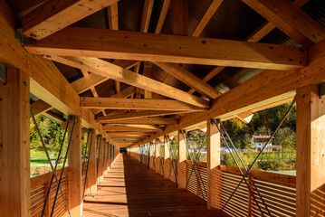 Holzbrücke über Inn im Inntal