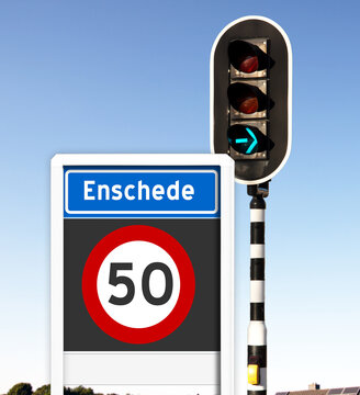 Ortstafel Enschede, Niederlande, (Symbolbild)