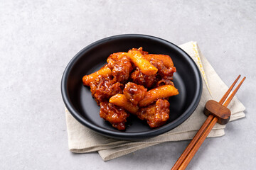 whirlwind, potato, sotteok sotteok, assorted, fried, chicken gangjeong, wheat tteokbokki, fish cake, sundae, rice tteokbokki, cup rice, cheese stick, snack, Korean food