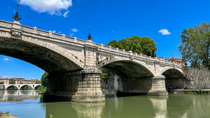 Naklejka premium Giuseppe Mazzini Bridge