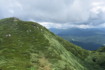 Fototapeta premium Climbing Mt. Hiuchi in Oze from Miike, Fukushima
