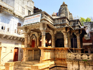 Obraz premium Historical Hindu temple in Udaipur, Rajasthan
