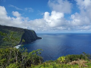 cliffs of hawaii green