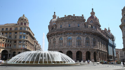 Obraz premium Palacio de la Bolsa de Valores, Plaza Raffaele de Ferrari, Génova, Italia