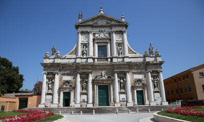 Basílica Santuario de Santa María In Porto, Rávena, Italia
