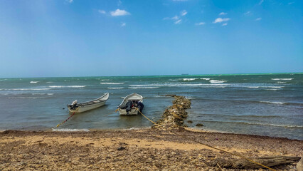 paisajes agrestes en la alta guajira colombiana, puerto bolivar, uribia, la guajira, 