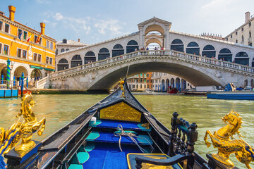 Panoramic view of famous Canal Grande with famous Rialto Bridge at sunset, Venice - 728270794