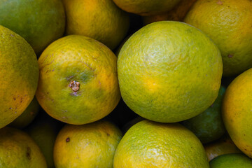 lemons in the market