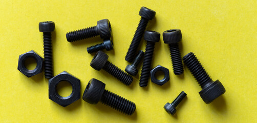 色々な大きさのボルト