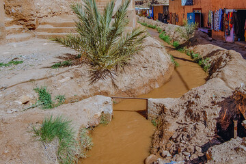 Ksar Ait Ben haddou, old Berber adobe-brick village or kasbah. Ouarzazate, Draa-Tafilalet, Morocco,...