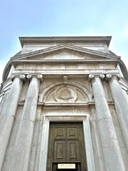 Obraz premium the facade of the cathedral of st mary