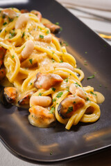 spice, fork, portion, dish, seafood, clam, spaghetti, meal, italian, noodle, tomato, sauce, cooked, mediterranean, pasta, plate, fish, lunch, gourmet, healthy, mussel, parsley, prawn, tasty, restauran