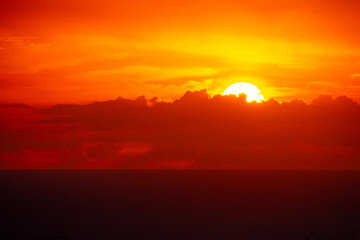 Fototapeta premium Beautiful sunrise over Miami South Beach on a January morning