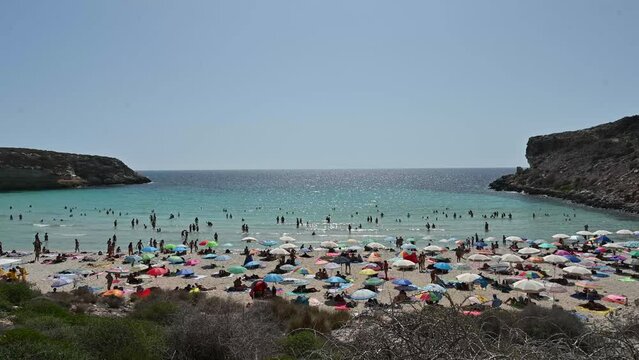 Spiaggia dell'Isola dei Conigli a Lampedusa
