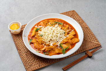 Korean food, snack, gimbap, bulgogi, rice bowl, bibimbap, stir-fried spicy pork, cheese, flying fish roe, rice cake, dumpling soup, tteokbokki, sundae, and Rabokki