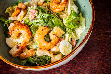 salad with shrimps and egg