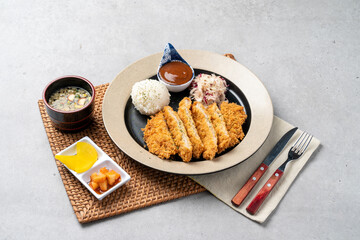 Pork, sirloin, set meal, cheese, pork cutlet, curry, cold buckwheat, udon,