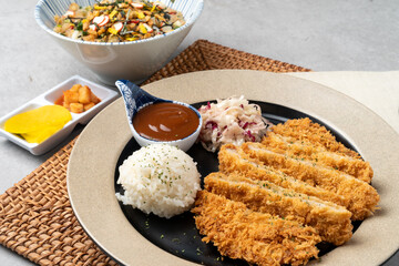 Pork, sirloin, set meal, cheese, pork cutlet, curry, cold buckwheat, udon,
