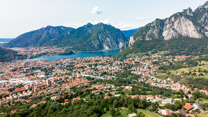 Fototapeta na wymiar Autum in Italy , Lake Como