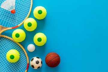 Naklejka premium Variety team sport balls and equipment. Sport games background