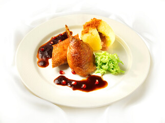 Ente, gebraten, Sauce, Entenbrust, Knödel, kross,