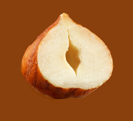 Haselnuss, halbe Haselnuss, isoliert, close up, Nüsse,