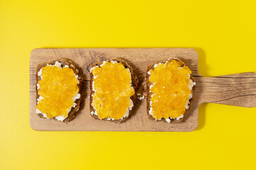 Sandwich with fruit jam and cottage cheese