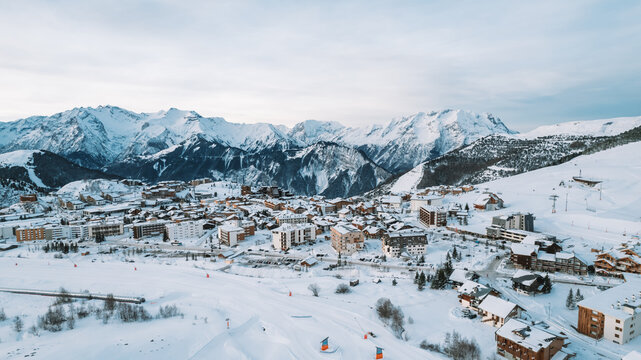 Station de ski Alpe d'Huez pour un s&eacute;jour &agrave; la montagne en France