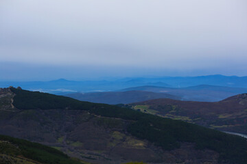 Fototapeta na wymiar Panoramic Blue Mountains in Extremadura Spain